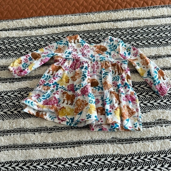 Burts bees baby floral and fox surplice tiered peplum blouse sz.0-3 months - Picture 1 of 3